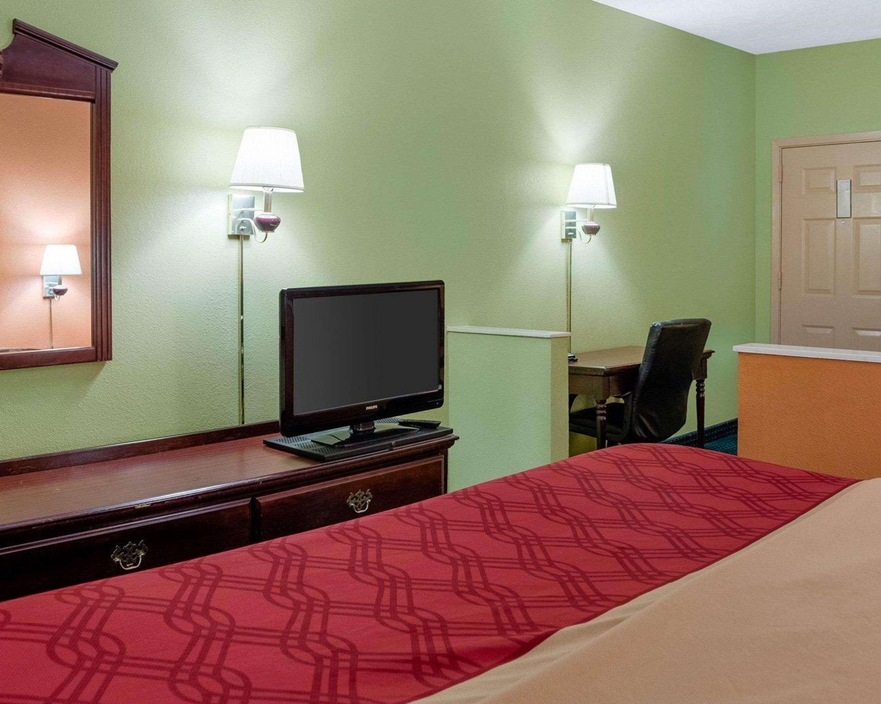 Econo Lodge Canton I-55 Екстер'єр фото
