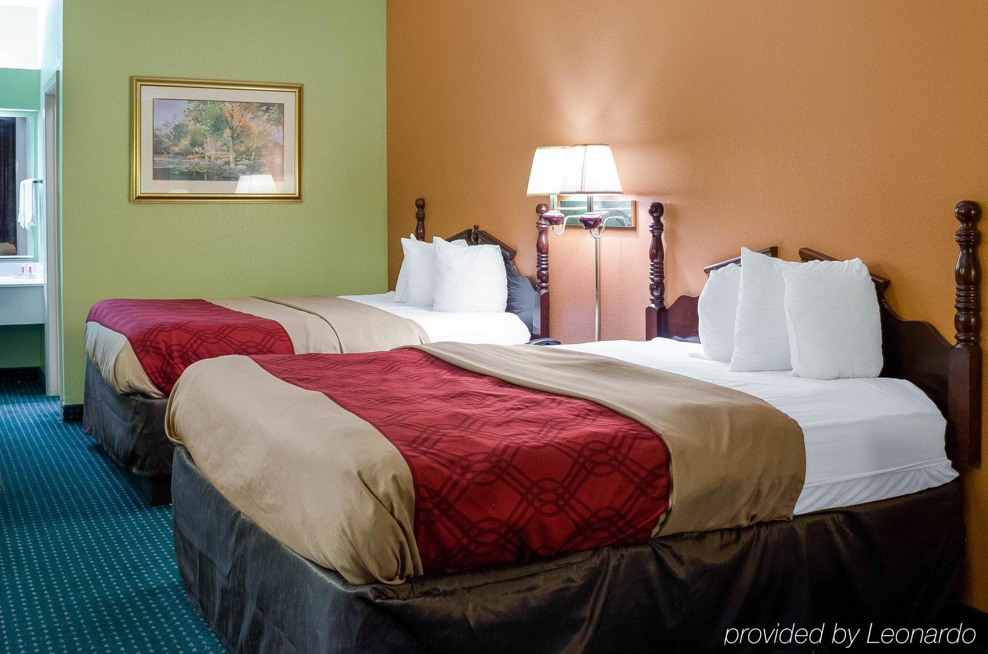 Econo Lodge Canton I-55 Екстер'єр фото
