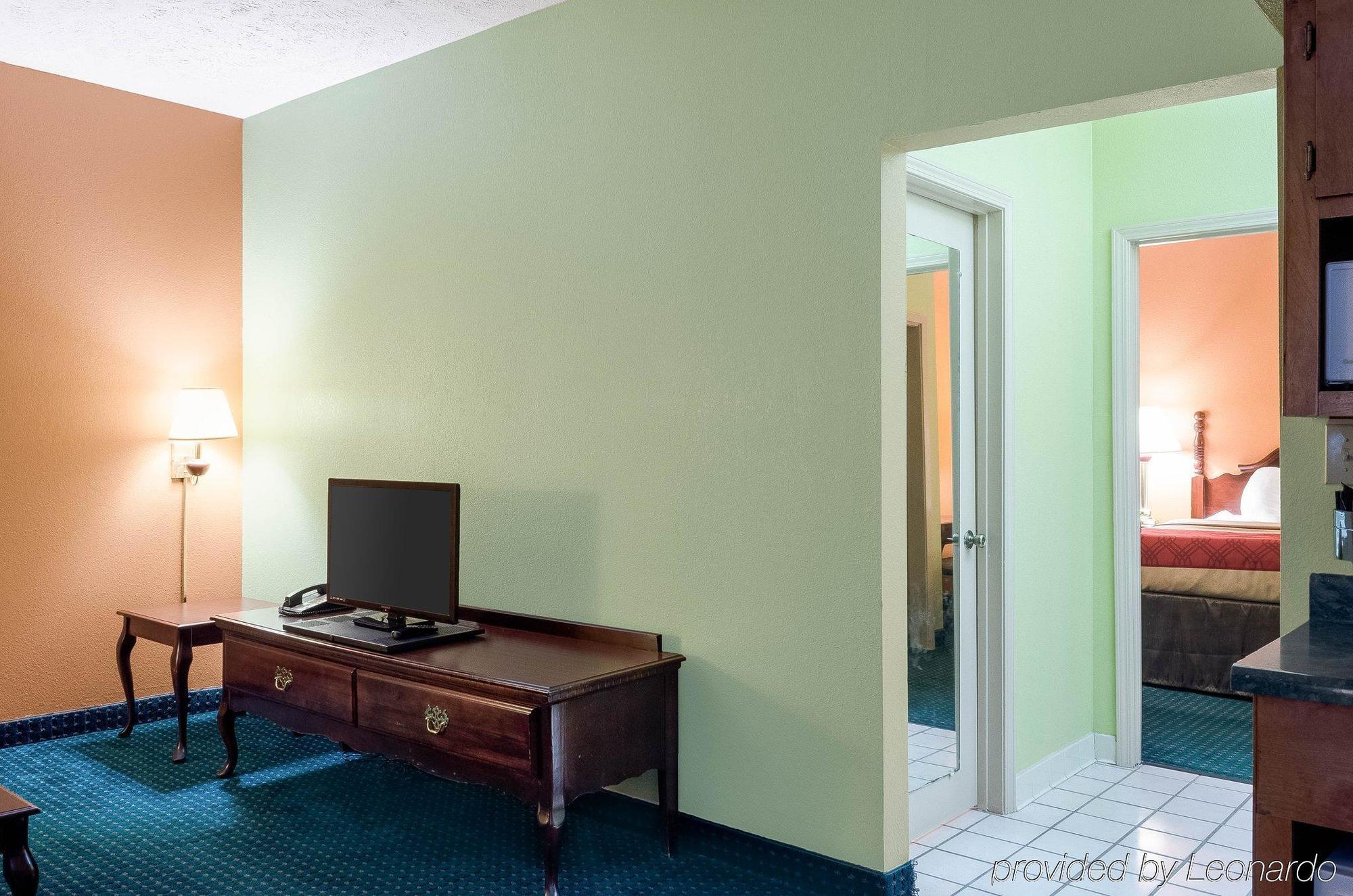 Econo Lodge Canton I-55 Екстер'єр фото